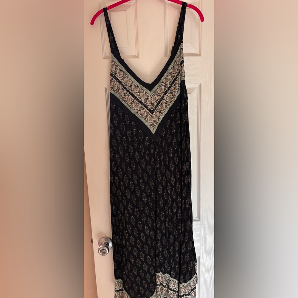 American Rag Black and Cream Maxi Dress Handkerchief Hem